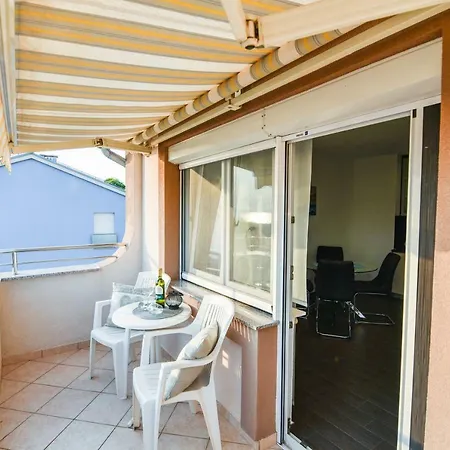 Daniela Apartman Zára